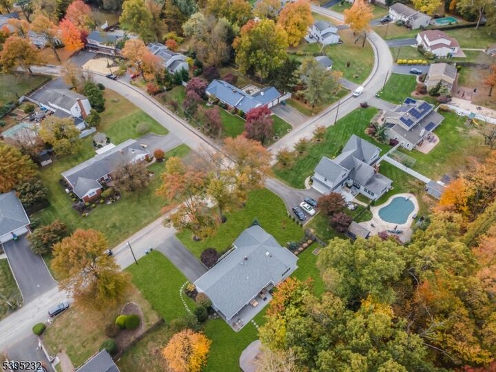 8 Mary Ellen Dr  Edison Twp. NJ 08820 photo