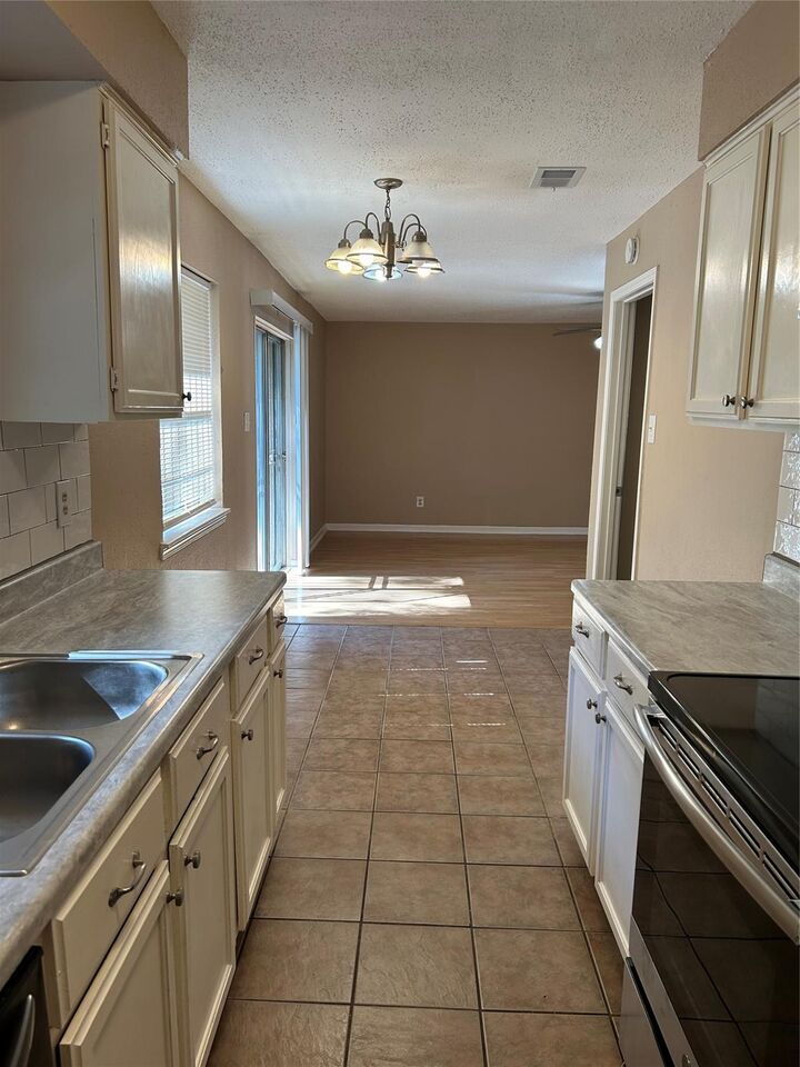Property Photo:  10018 Valley Wind Drive  TX 77078 