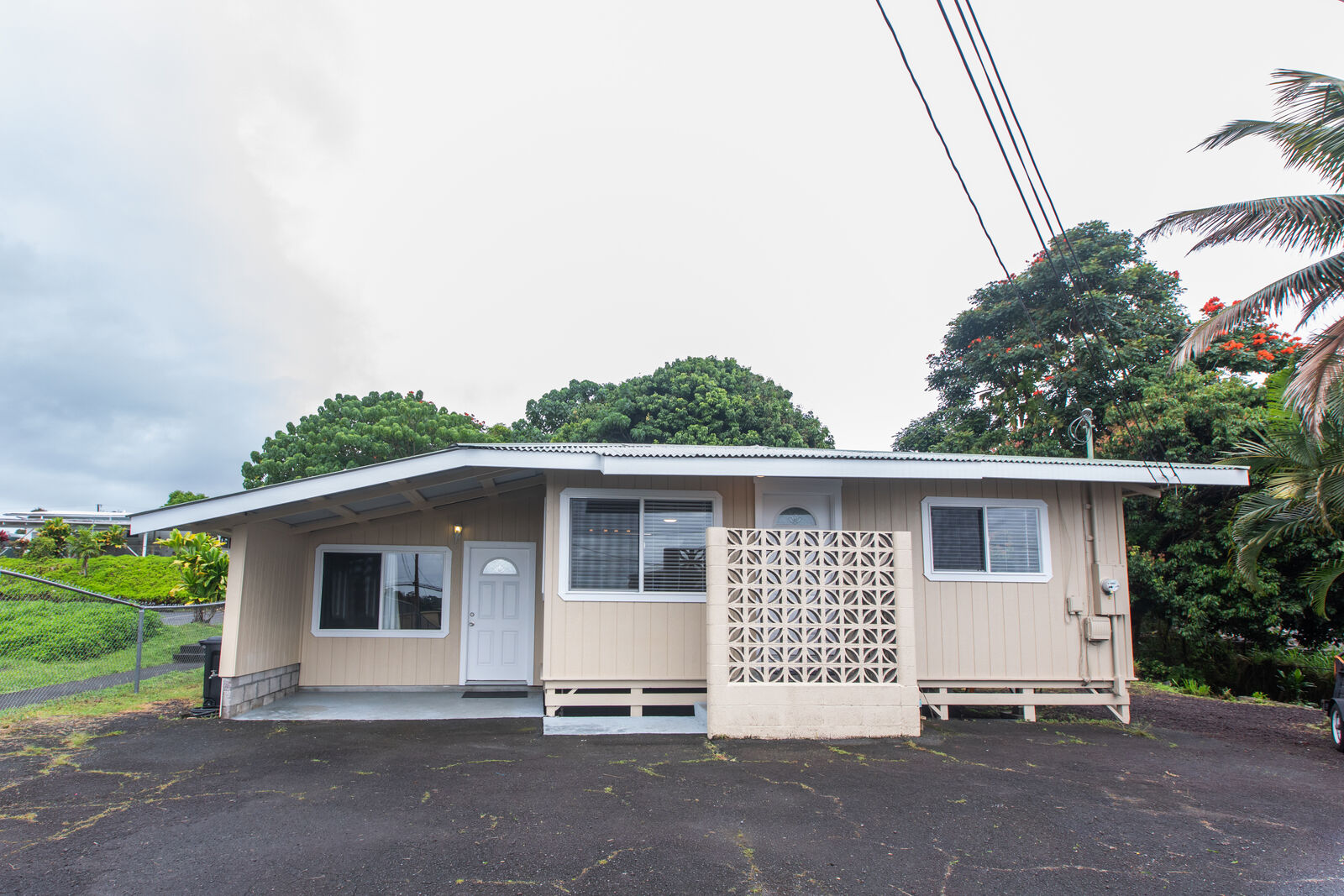 Property Photo:  2244-A Kinoole St  HI 96720 