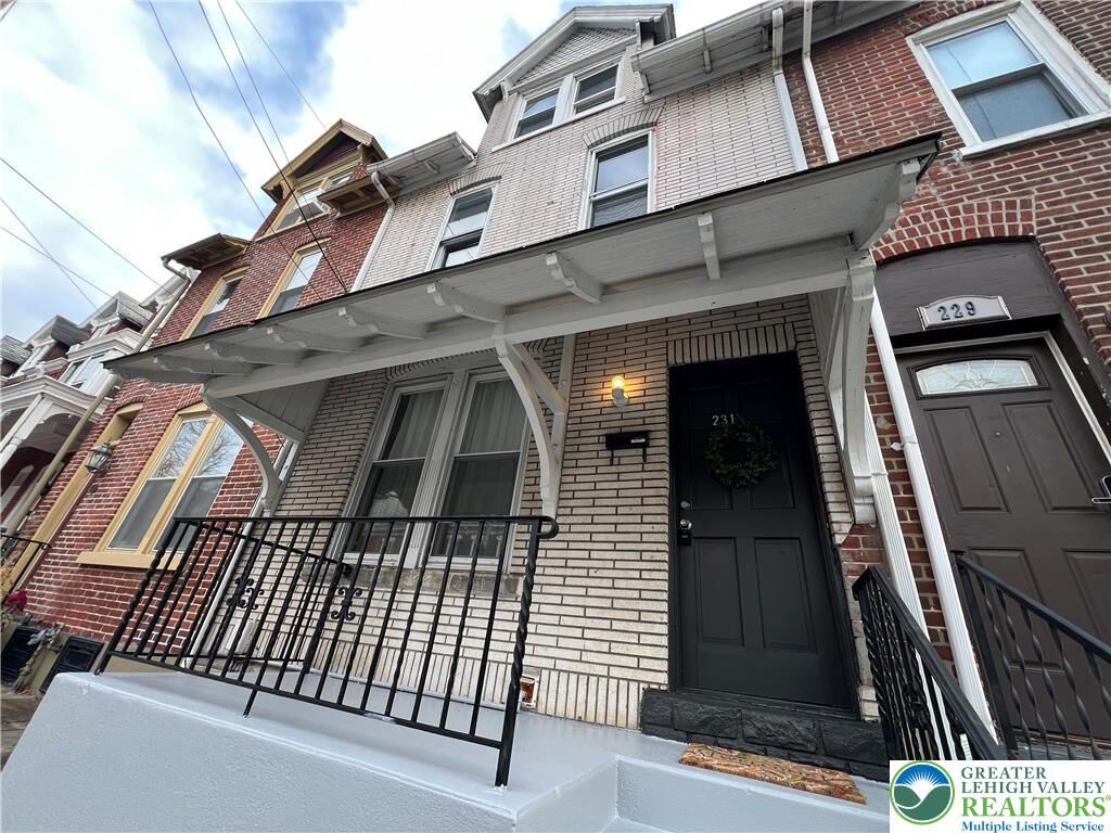 Property Photo:  231 N 12th Street  PA 18102 