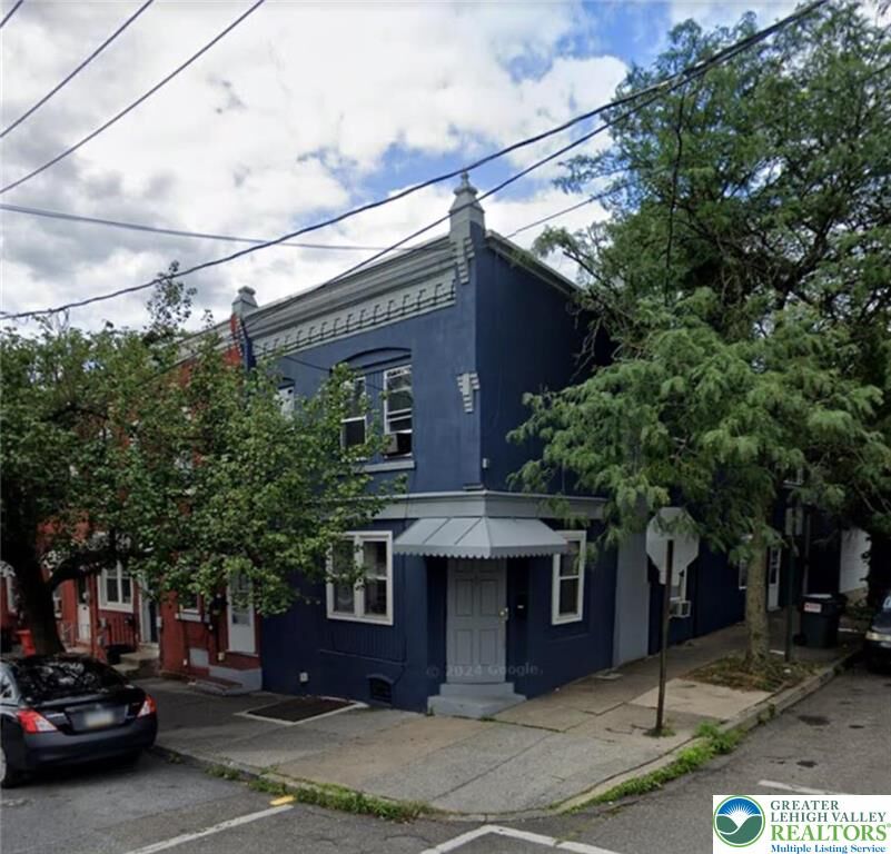 Property Photo:  539 Atlantic Street  PA 18015
