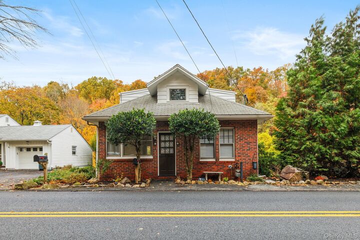 Property Photo:  210 Ferdon Avenue  NY 10968