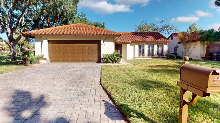8004 S Madeira Court  Orlando FL 32836 photo