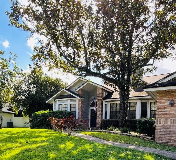 1014 Willa Lake Circle  Oviedo FL 32765 photo