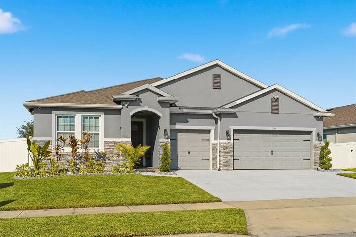 Property Photo: 1941 Partin Terrace Road FL 34744