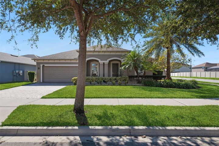 Property Photo:  15976 Citrus Knoll Drive  FL 34787 