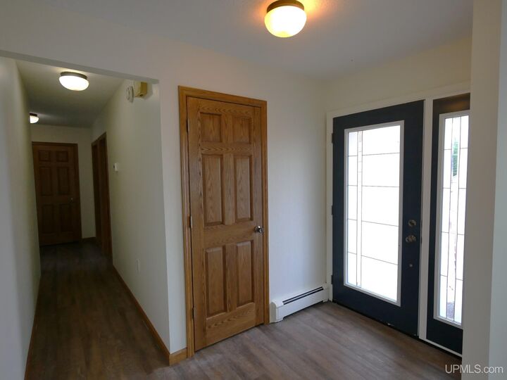 Property Photo: 1627 Anthony Street MI 49930