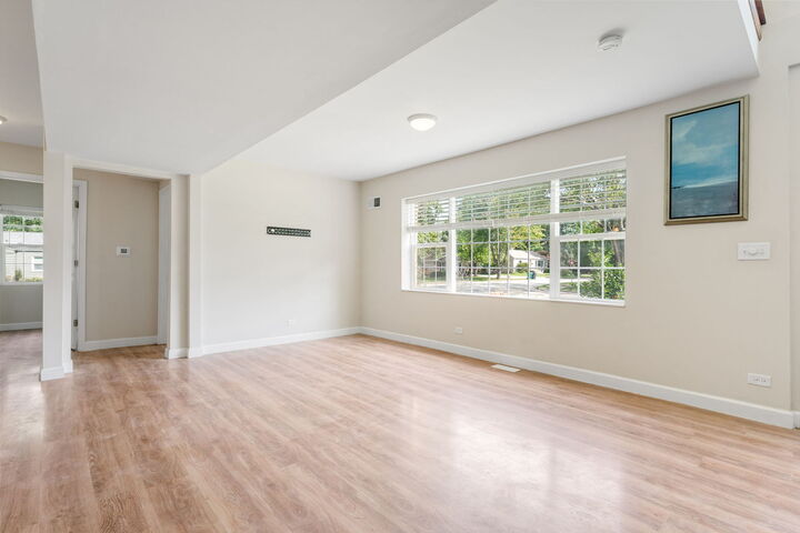 Property Photo:  201 W Potomac Avenue  IL 60148 