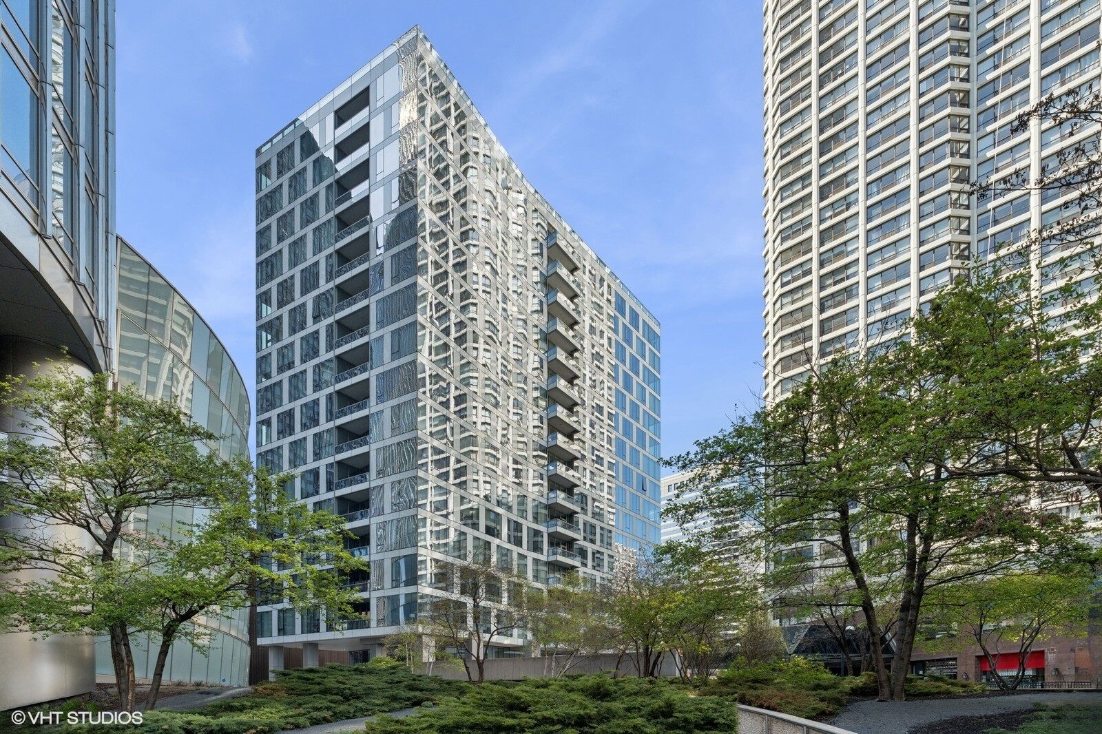 Property Photo:  403 N Wabash Street 15B  IL 60611