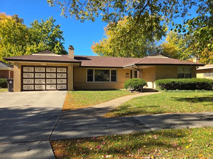 8928 Kenton Avenue  Skokie IL 60076 photo