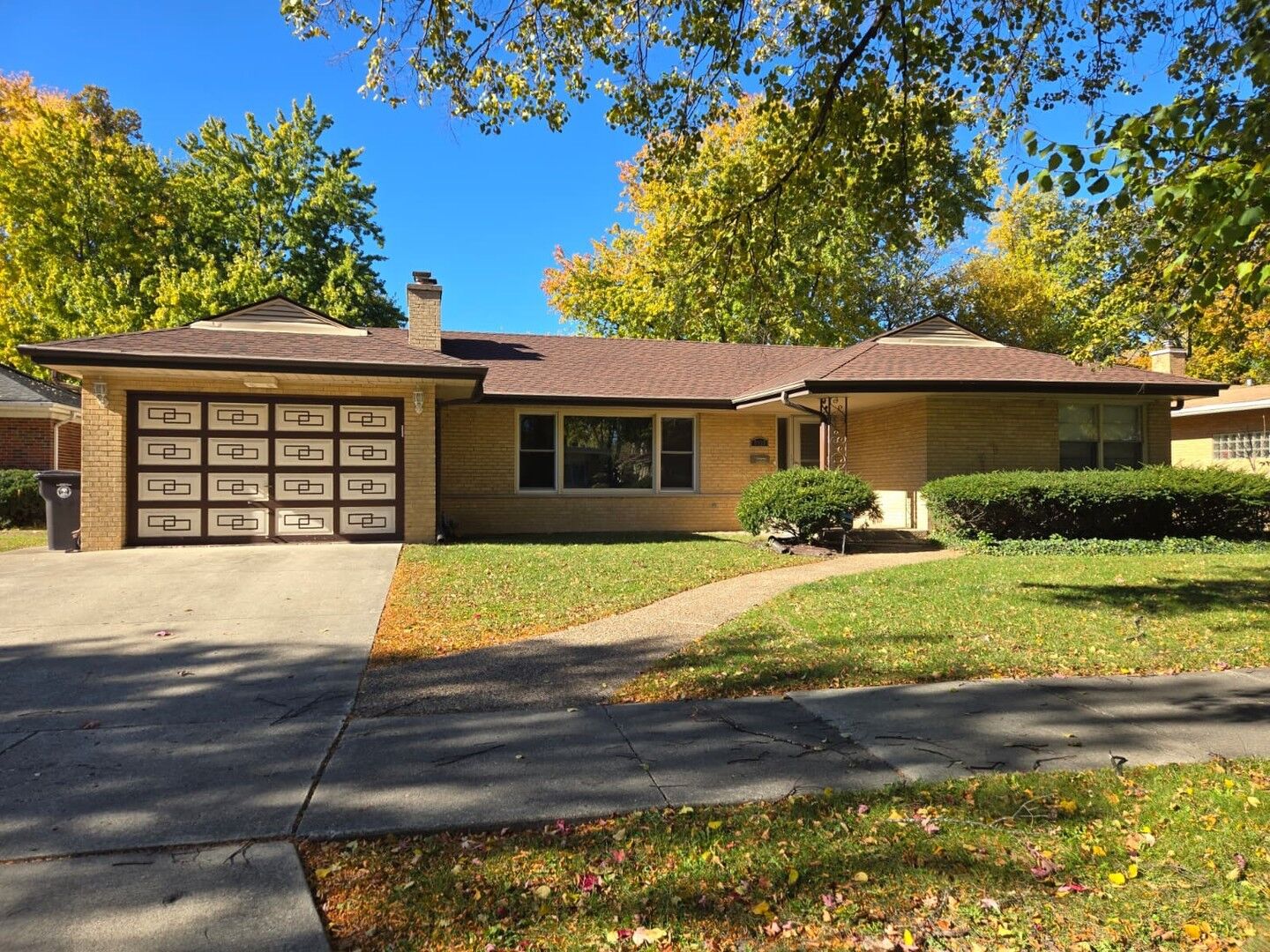 Property Photo:  8928 Kenton Avenue  IL 60076 