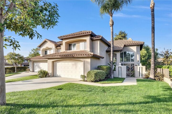 Property Photo:  231 Calle Moreno  CA 91773 