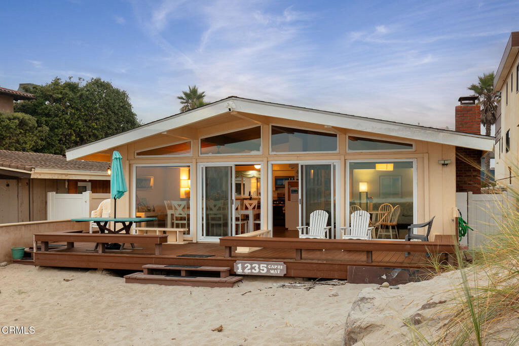 Property Photo: 1235 Capri Way CA 93035