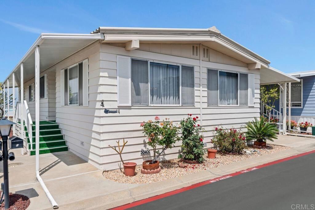 Property Photo:  1506 Oak Drive 4  CA 92084 