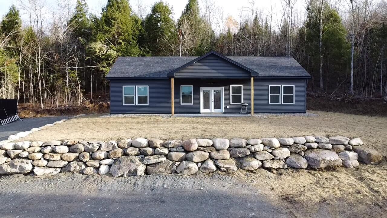 Property Photo:  1939 Me-46  ME 04416 