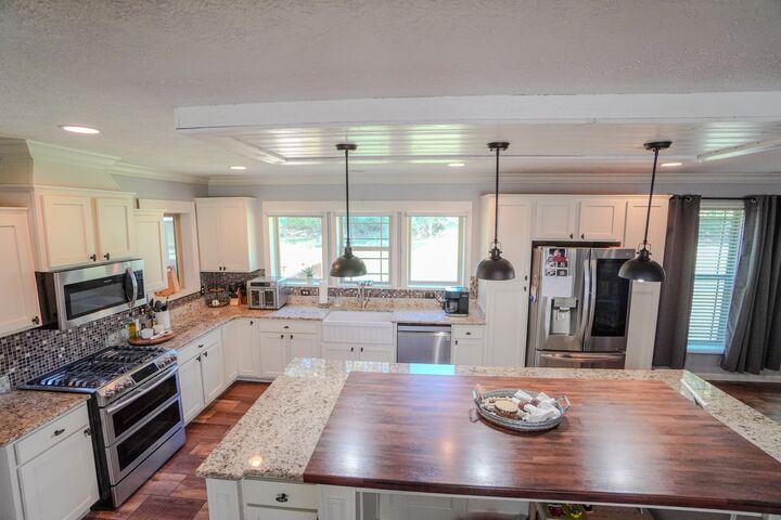 137 Hawkins Rd  Westmoreland TN 37186 photo