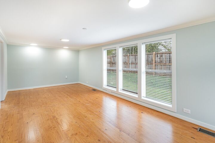 Property Photo: 4600 Indiana Ave TN 37209