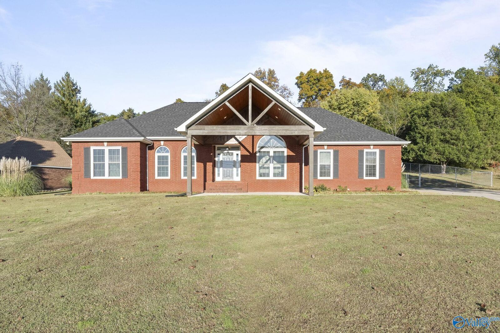 Property Photo: 985 Hurricane Road AL 35761