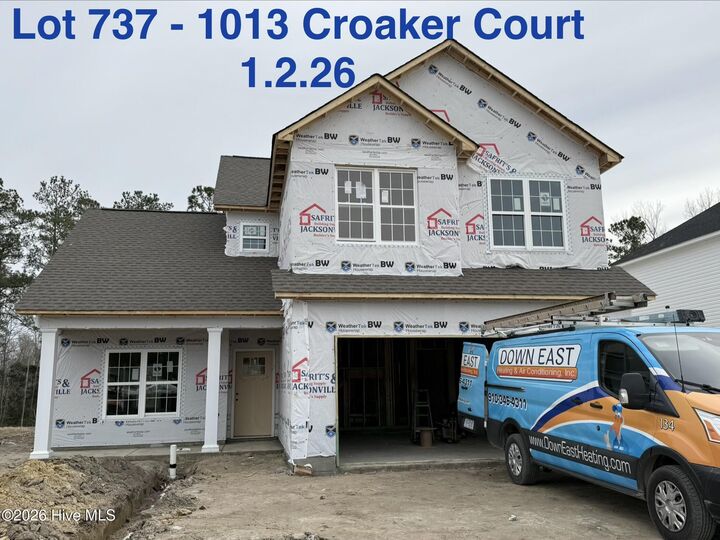 Property Photo:  1013 Croaker Court  NC 28562 