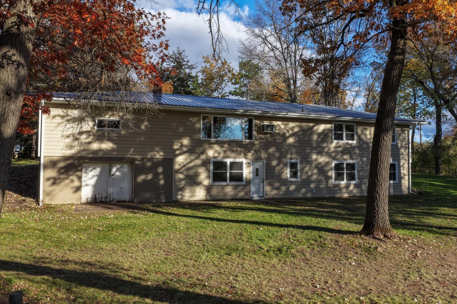 Property Photo: 1221 Pearl Street WI 54021