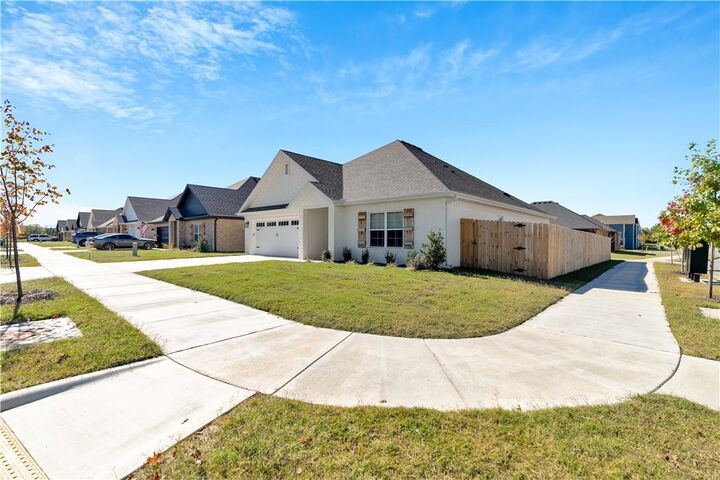 Property Photo: 213 S Maroon Drive AR 72704