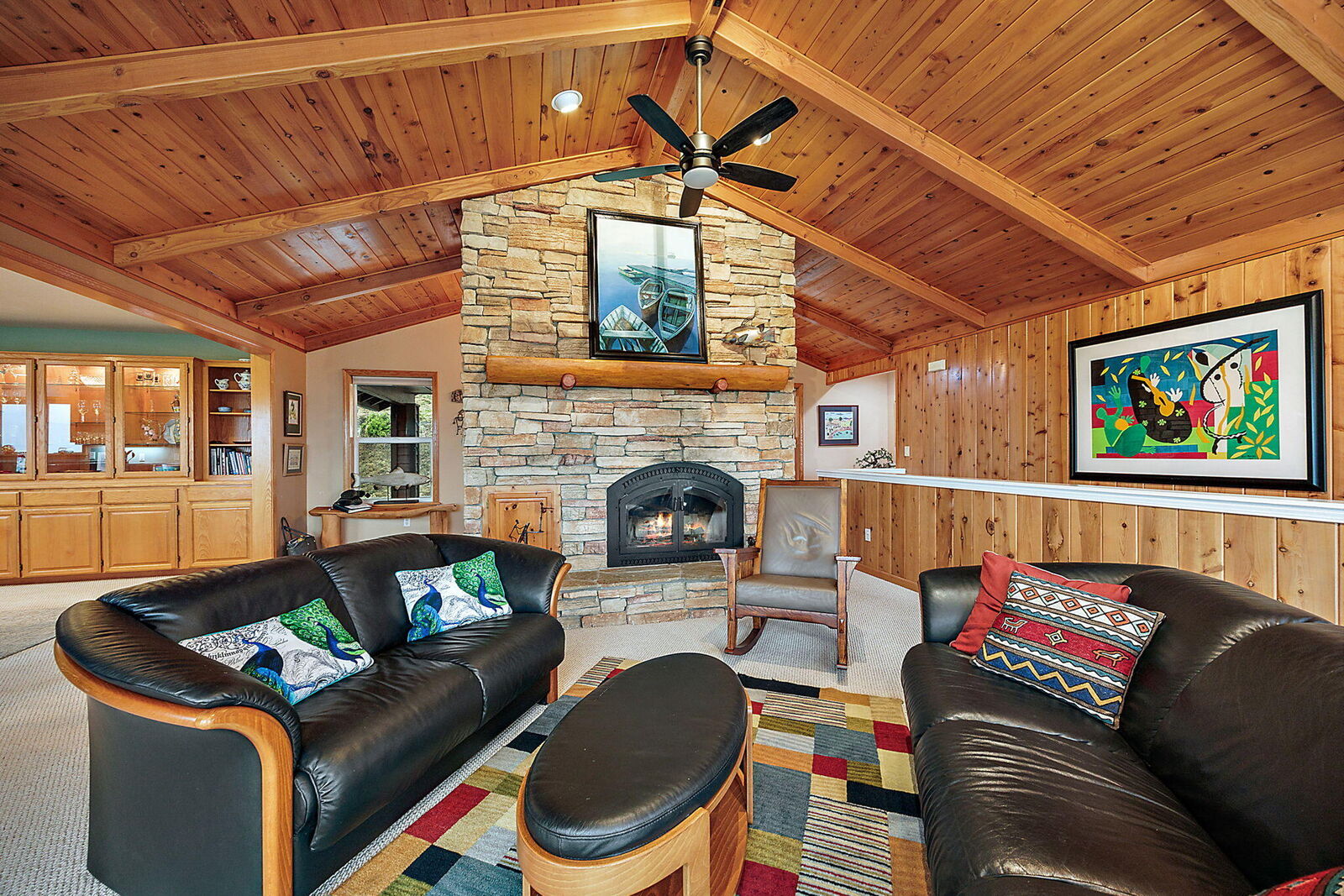 Property Photo: 2070 Skyview Drive OR 97501