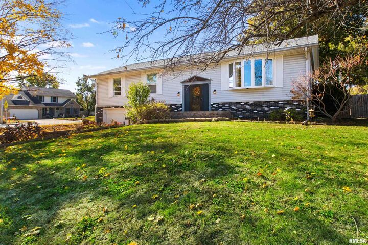 Property Photo: 101 N Oregon Avenue IL 61550