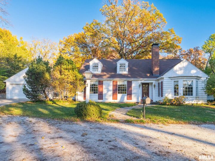 Property Photo: 5740 N University Street IL 61614