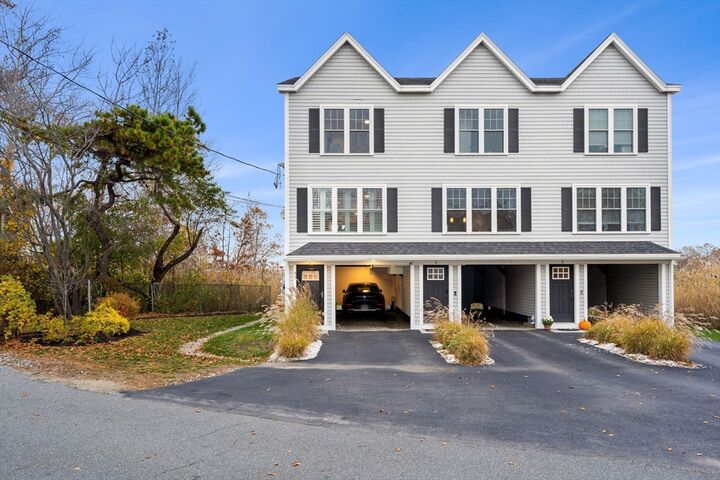 Property Photo:  45 Old County Rd 1  MA 01952 