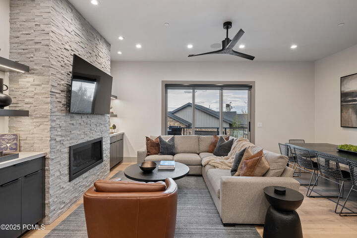 Property Photo: 4347 Frost Haven Road UT 84098