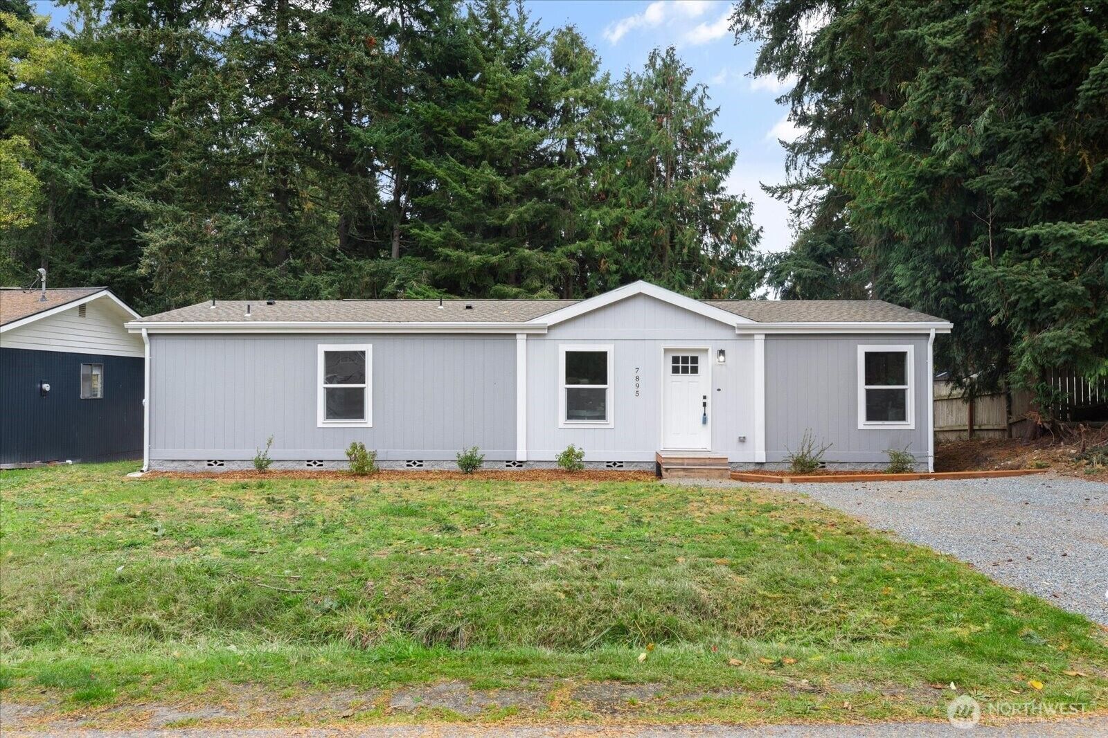 Property Photo: 7895 San Juan Avenue WA 98236