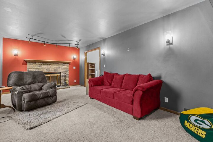 Property Photo: W9355 Country Cove Lane WI 54944