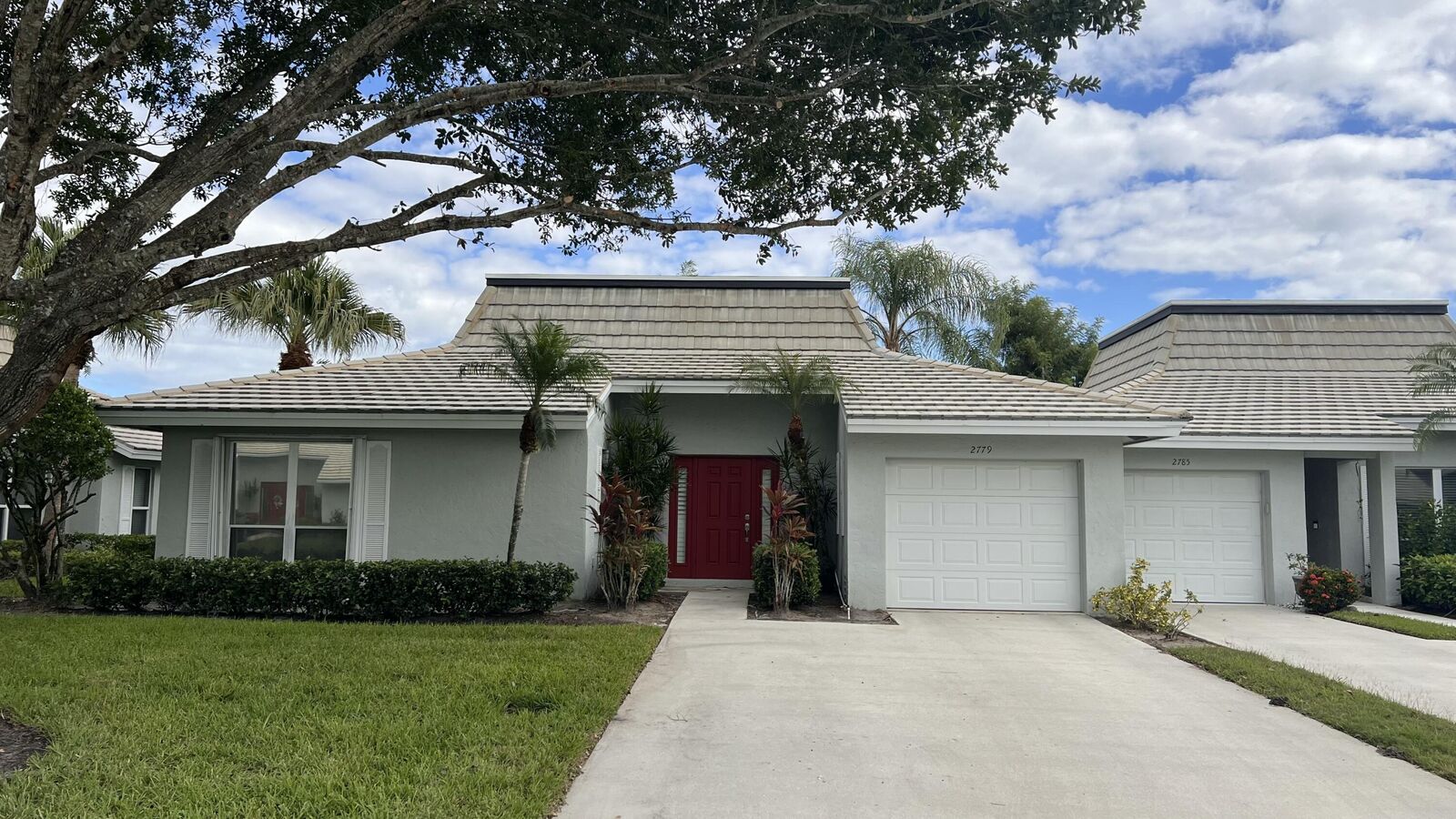 Property Photo: 2779 SW Westlake Cir Circle W FL 34990