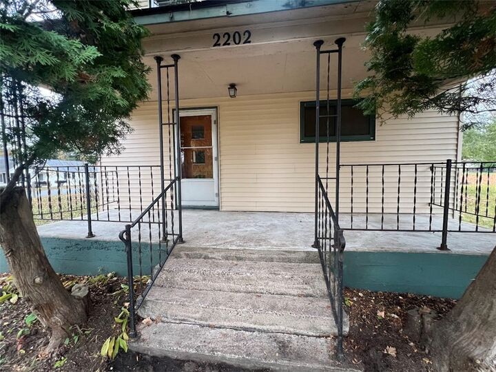 Property Photo: 2202 S Broadway Street WI 54751