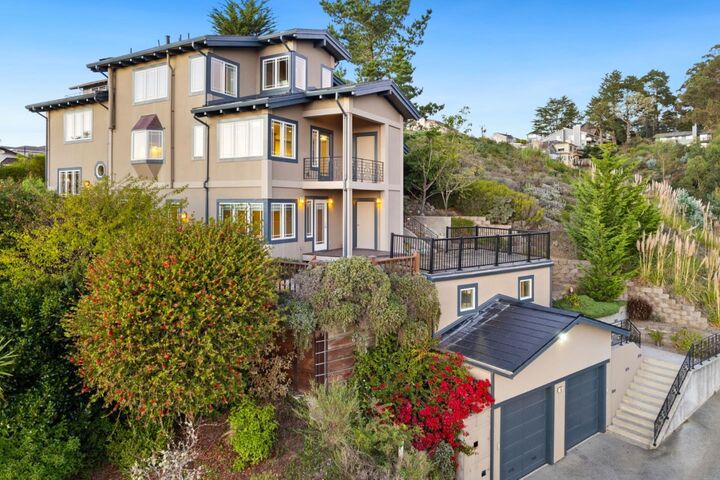 Property Photo:  107 Dolphine Avenue  CA 94018 