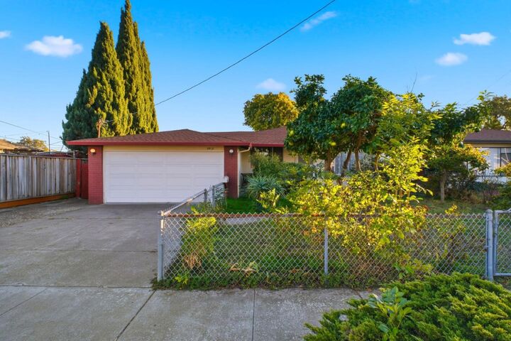 5912 Mayhews Landing Road  Newark CA 94560 photo