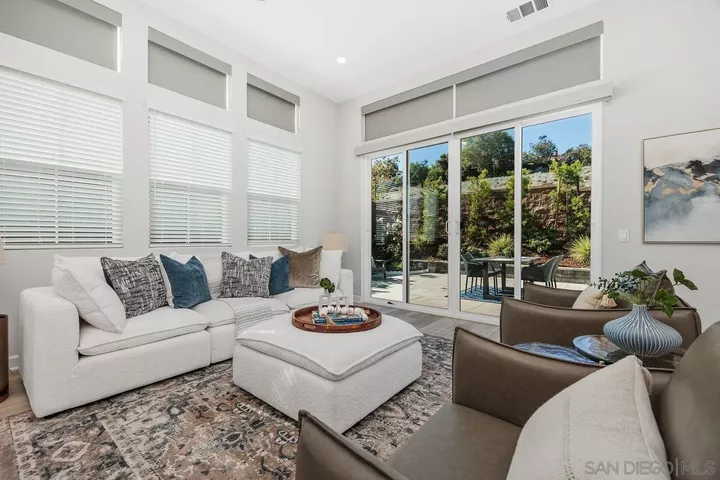 12609 Elizabeth  San Diego CA 92129 photo