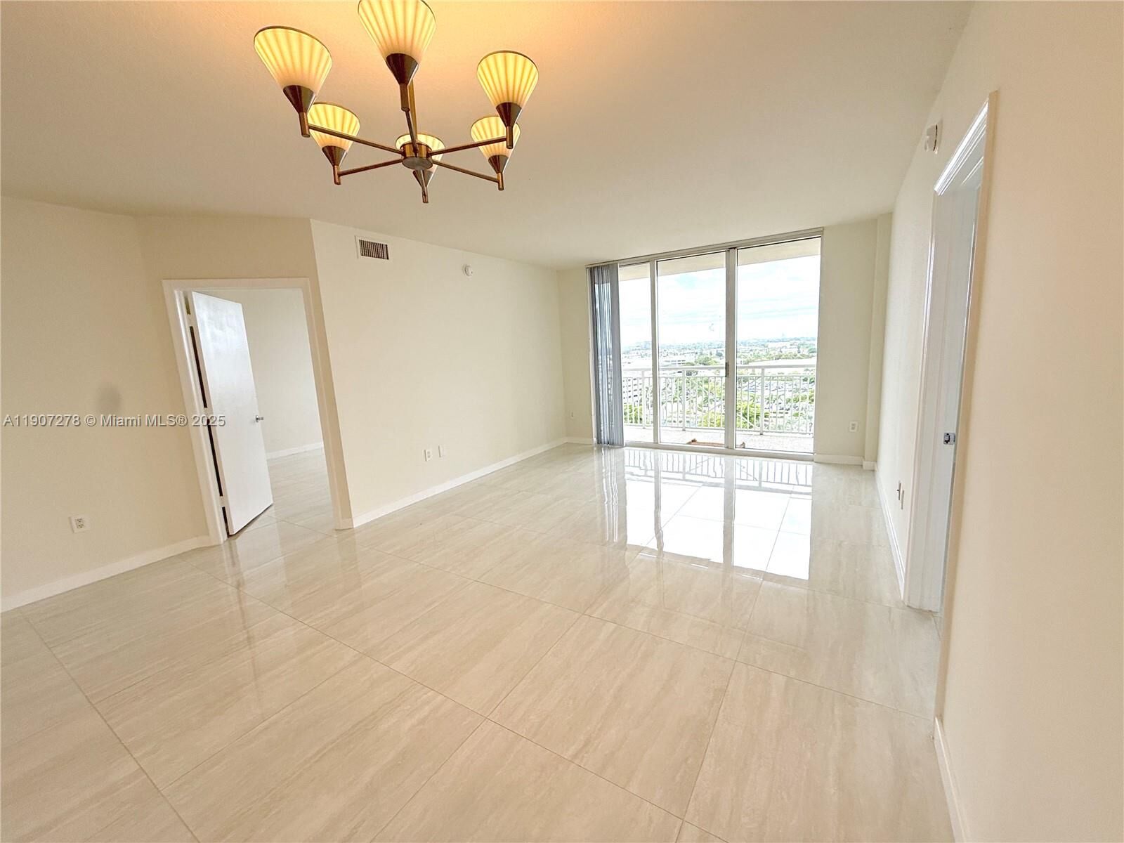 Property Photo: 19501 W Country Club Dr 1410 FL 33180