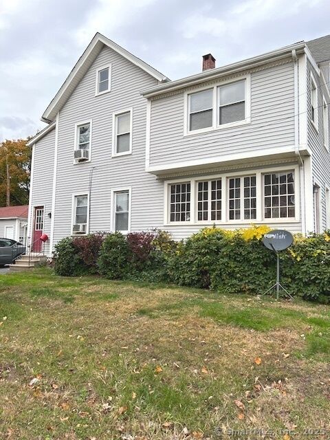 Property Photo:  372 East Street  CT 06051 