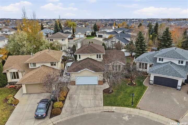 Property Photo:  243 Briarvale Bay  SK S7V 1B8 
