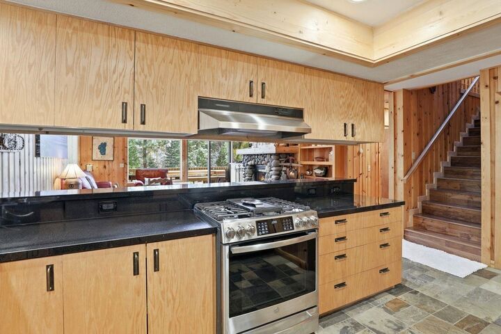 Property Photo:  724 North Shore Boulevard  CA 96143 