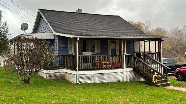 Property Photo:  405 Budapest  PA 15327 