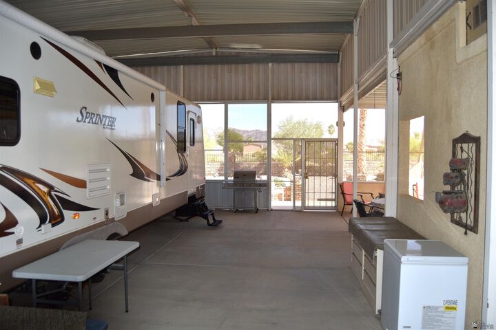 Property Photo: 13209 S Onammi Ave AZ 85367