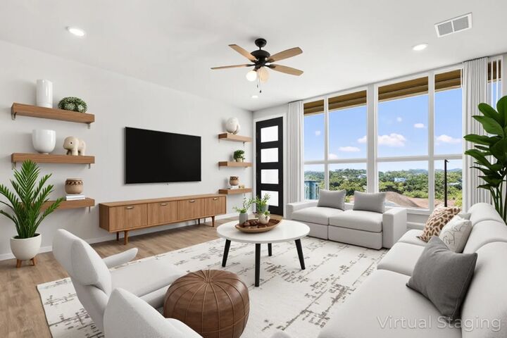 Property Photo: 10115 Longhorn Skyway TX 78620