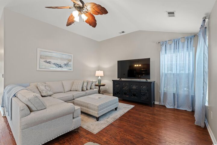 Property Photo:  3 Birdsong Ct.  SC 29576 