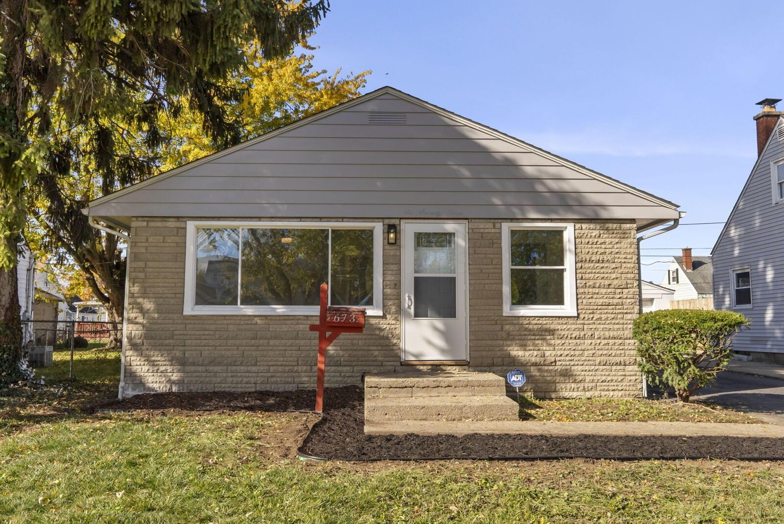 Property Photo:  673 Roth Avenue  OH 43228 