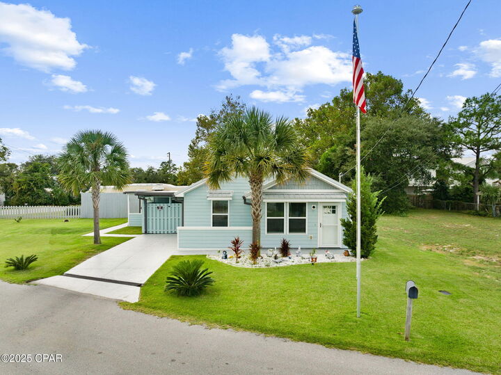 Property Photo:  217 Magnolia Drive  FL 32413 