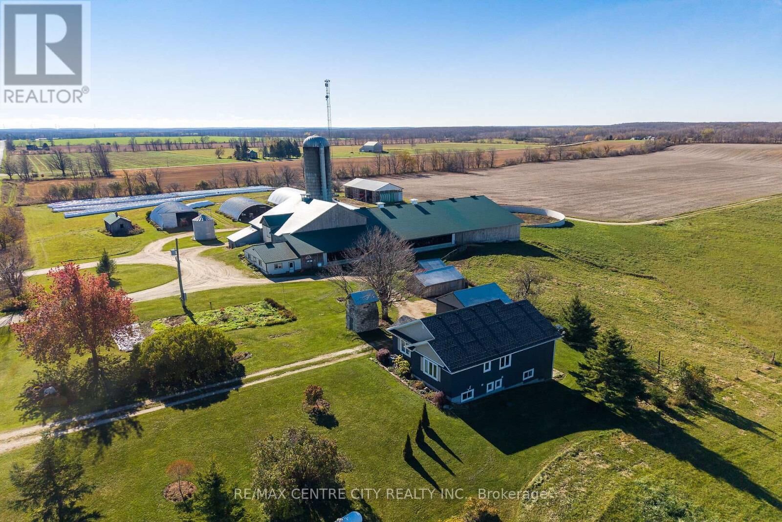 Property Photo: 595224 4th Line ON N0H 2E0