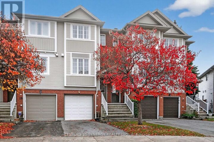 Property Photo: 21 Scout Street ON K2C 4B9