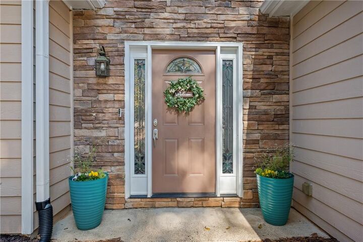 Property Photo: 9530 Bonsall Circle GA 30506